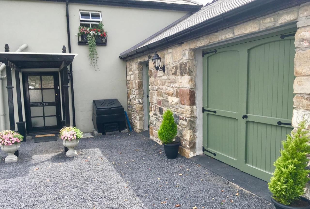Riverside House * Newport (Mayo)
